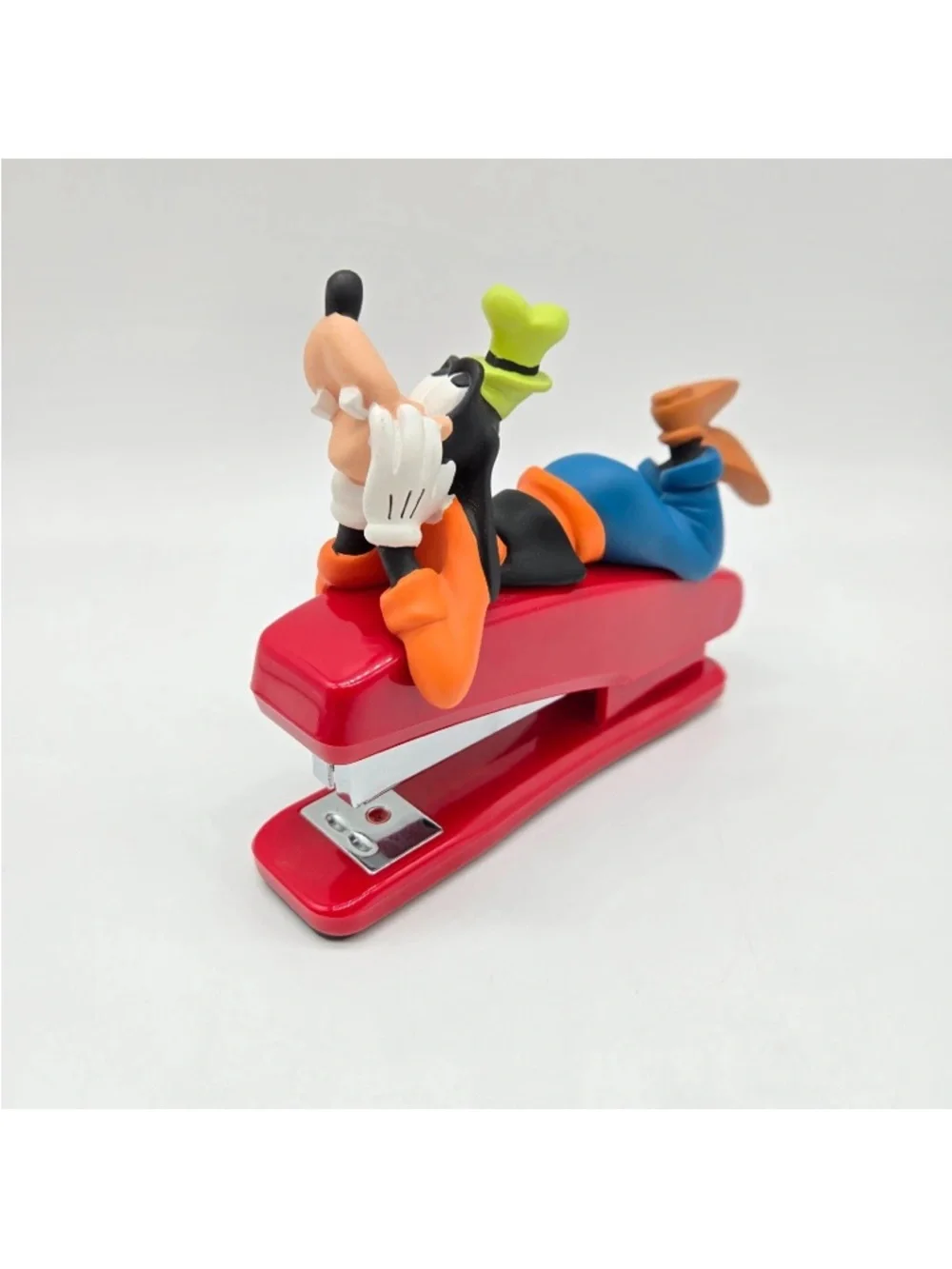 Goofy Stapler Red Novelty Office Desk Decor Walt Disney MII Vintage 90s Works - Picture 3 of 10